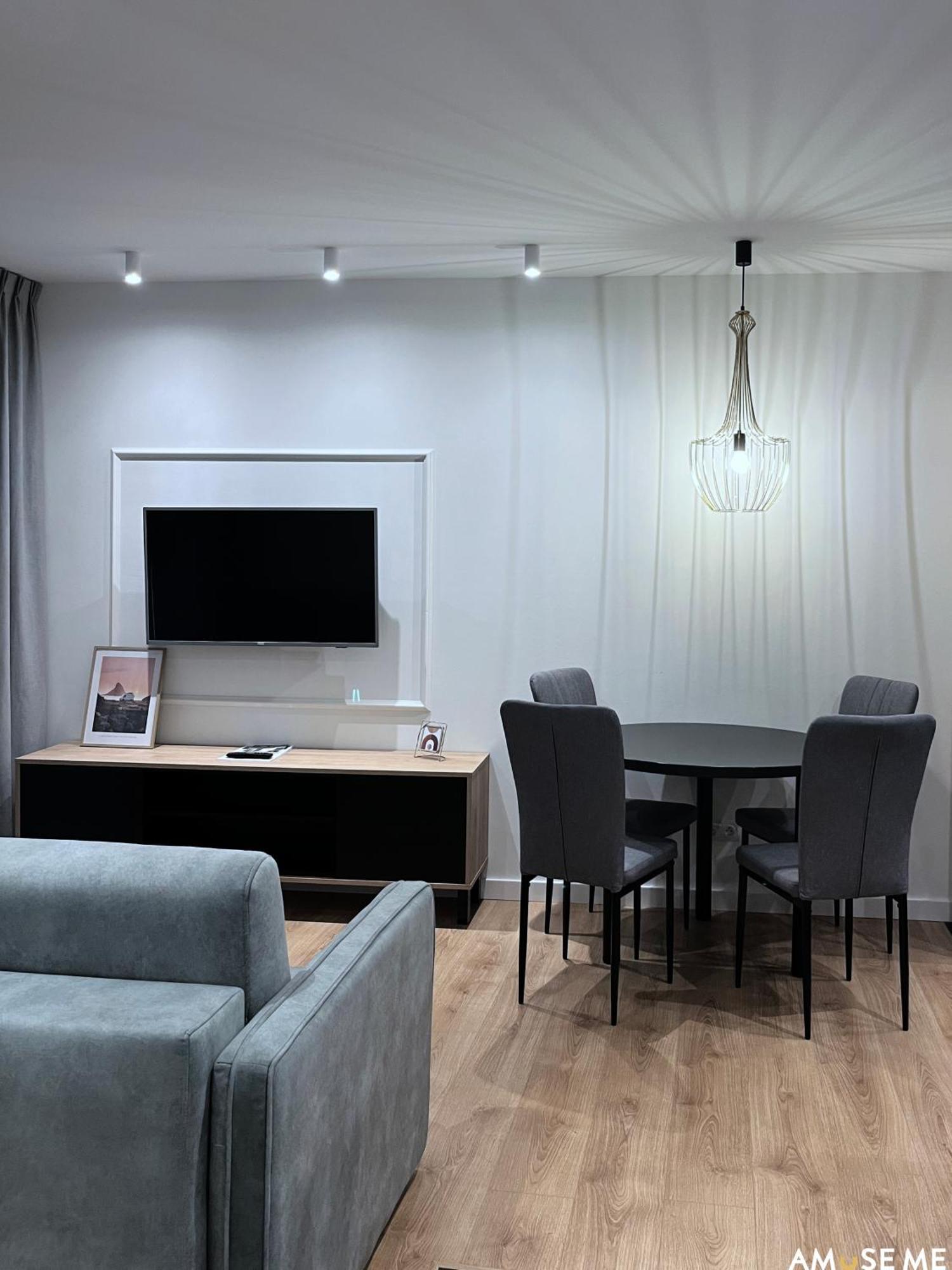 Amuse Me Aparthotel Κίελτσε Εξωτερικό φωτογραφία